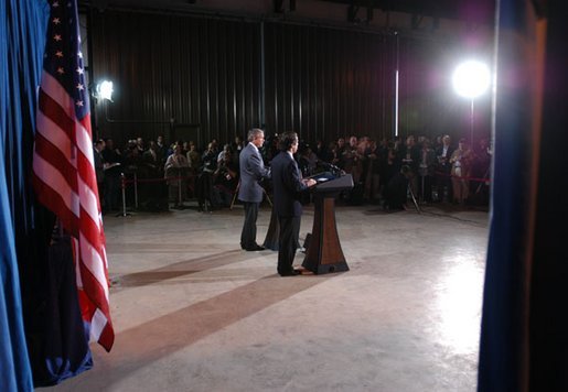 Bush-Aznar.jpg