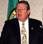 Randy_Duke_Cunningham_Jan_2005.jpg