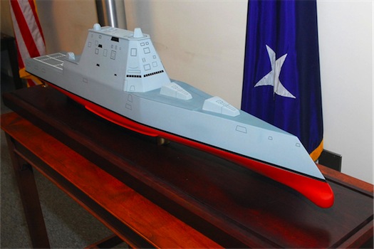 Zumwalt_class_destroyer_model%201.jpg